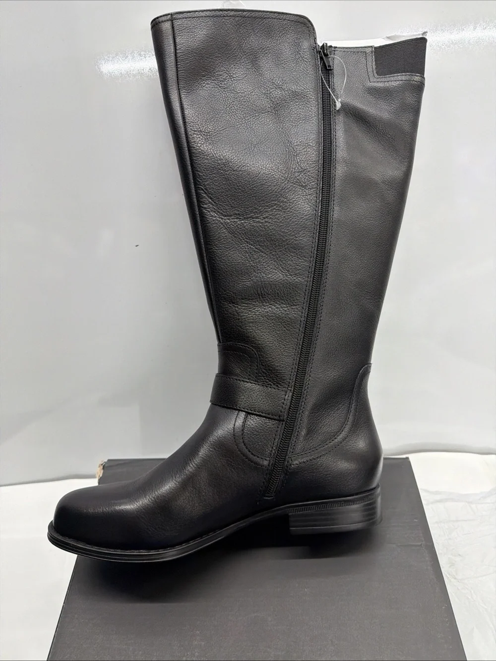 Jaya black XW Women’s Flat Boots 8.5 WW Naturalizer